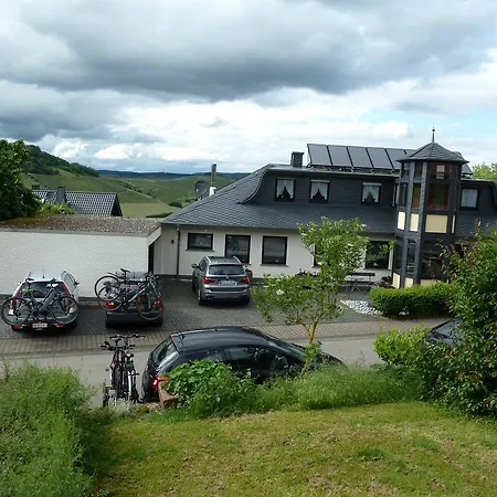 Vendégház Gaestehaus Spross 4*