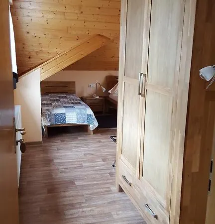 Gaestehaus Spross بيت ضيافة