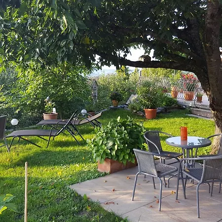 Gaestehaus Spross بيت ضيافة Veldenz