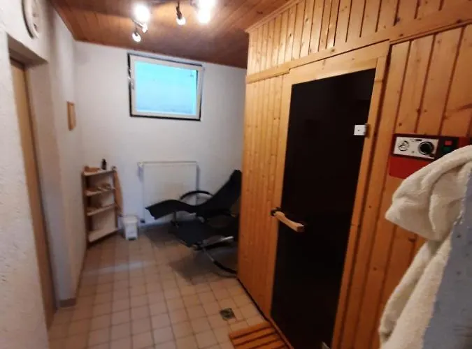 Gaestehaus Spross בית הארחה 4*