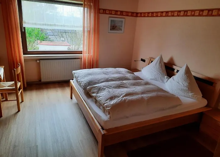 בית הארחה Gaestehaus Spross Veldenz